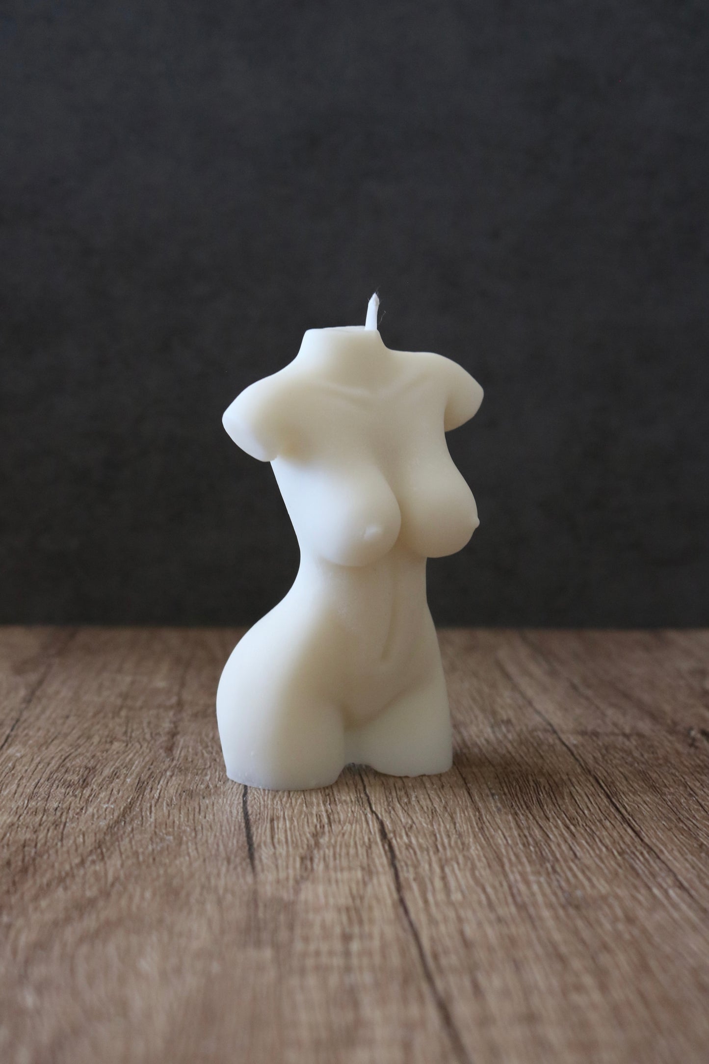 Curvy Body Candle